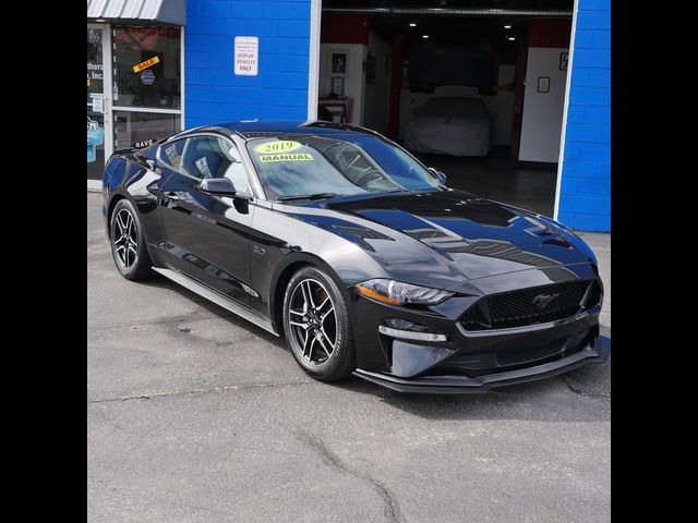 2019 Ford Mustang 