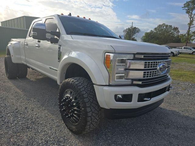 2019 Ford F-450 Platinum