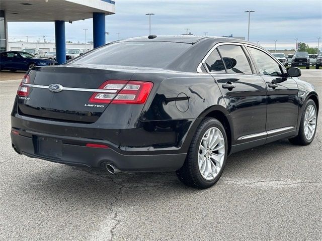 2019 Ford Taurus Limited