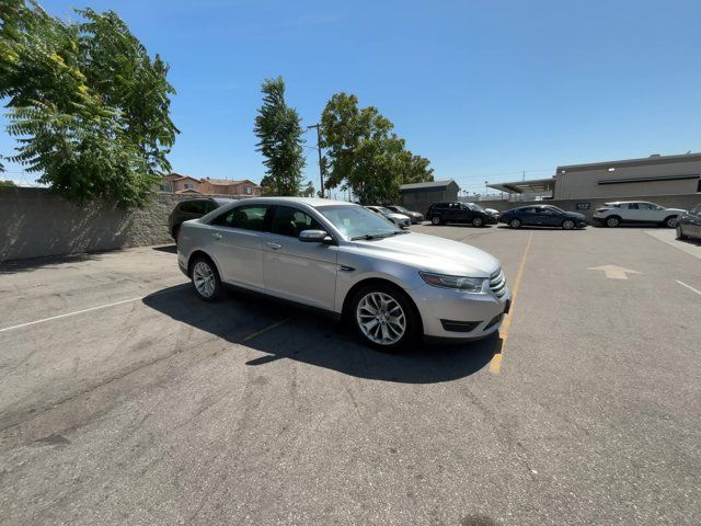 2019 Ford Taurus Limited