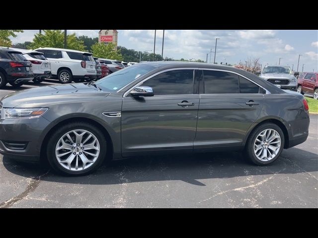 2019 Ford Taurus Limited