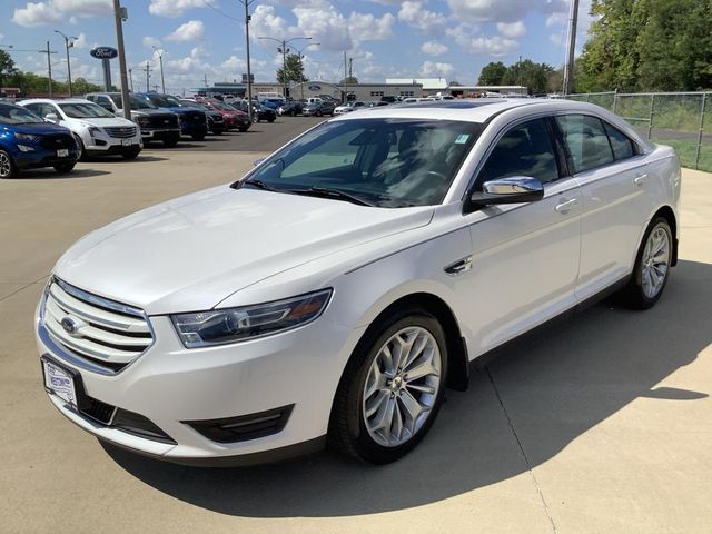 2019 Ford Taurus Limited