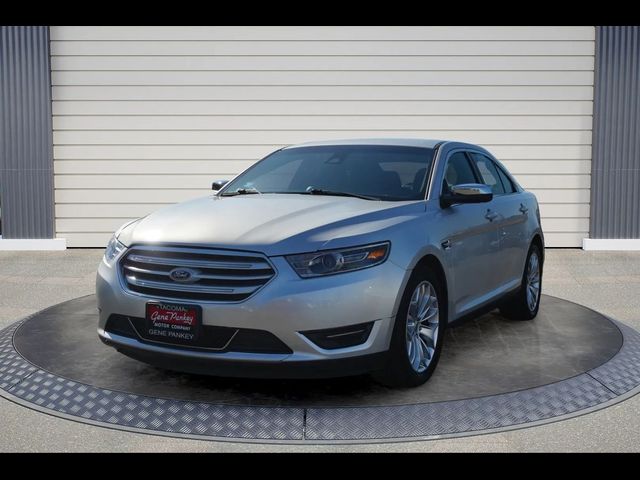 2019 Ford Taurus Limited