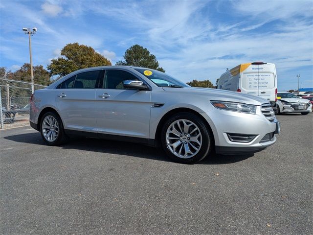 2019 Ford Taurus Limited