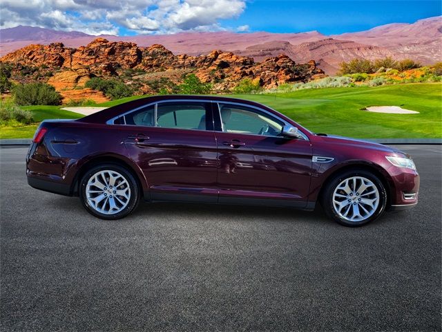 2019 Ford Taurus Limited