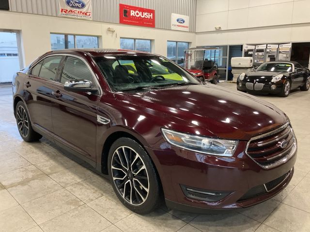 2019 Ford Taurus Limited