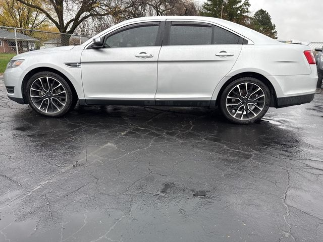 2019 Ford Taurus Limited