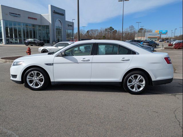 2019 Ford Taurus SE