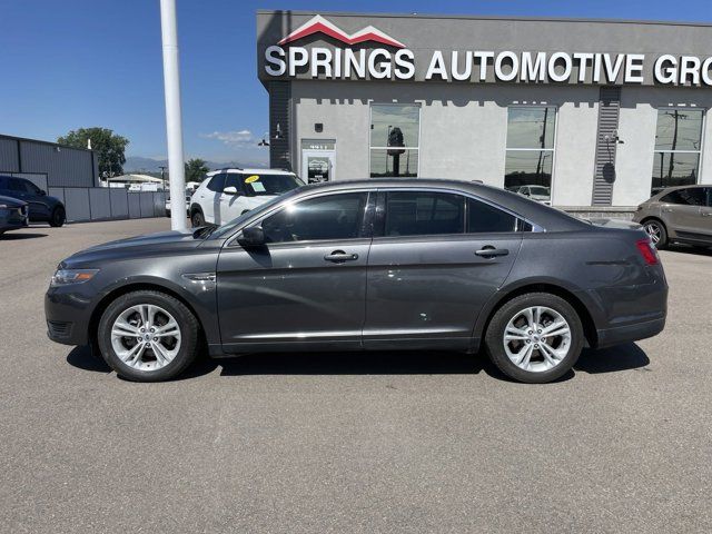 2019 Ford Taurus SE