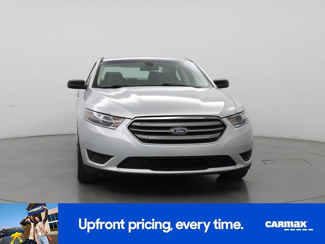 2019 Ford Taurus SE