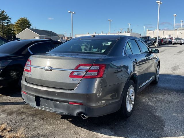 2019 Ford Taurus SEL