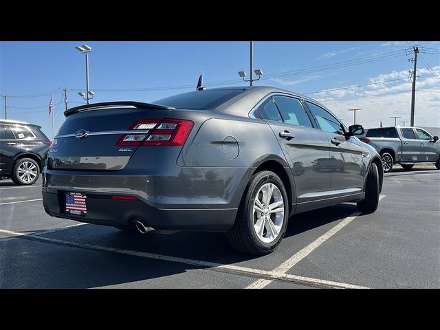 2019 Ford Taurus SEL