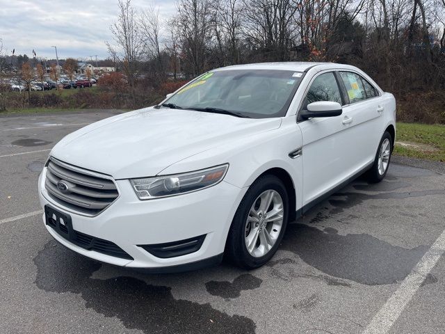 2019 Ford Taurus SEL