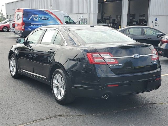 2019 Ford Taurus SEL