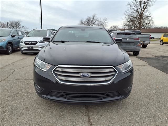 2019 Ford Taurus SEL