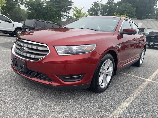 2019 Ford Taurus SEL