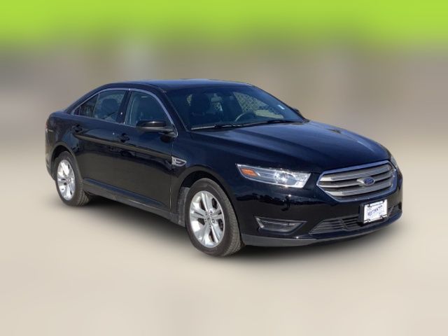 2019 Ford Taurus SEL