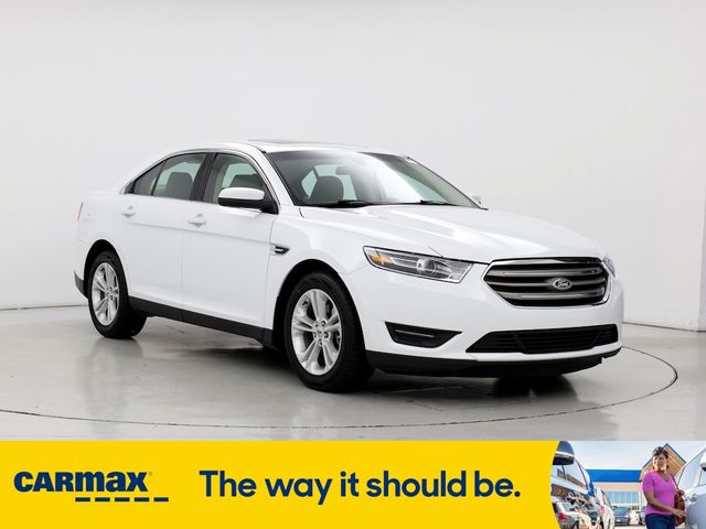 2019 Ford Taurus SEL