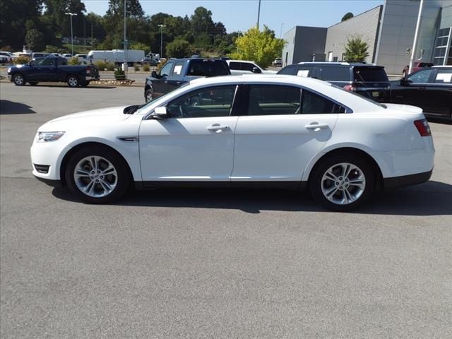 2019 Ford Taurus SEL