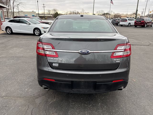 2019 Ford Taurus SEL