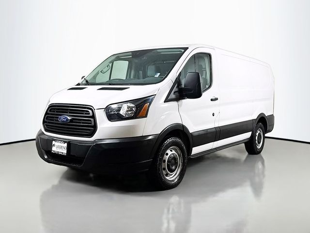 2019 Ford Transit Base