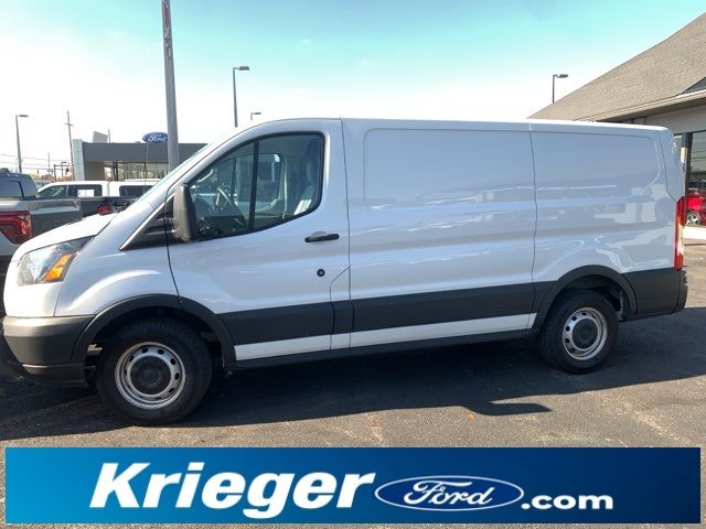 2019 Ford Transit Base