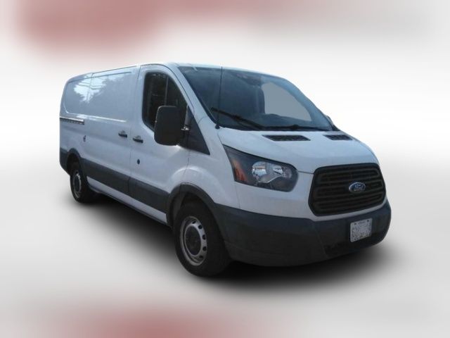 2019 Ford Transit Base