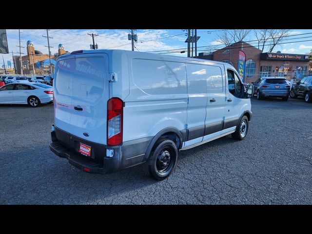 2019 Ford Transit Base