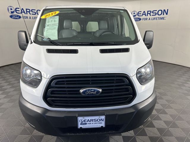 2019 Ford Transit Base