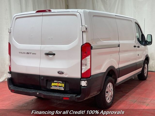 2019 Ford Transit Base