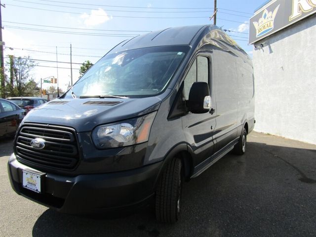 2019 Ford Transit Base