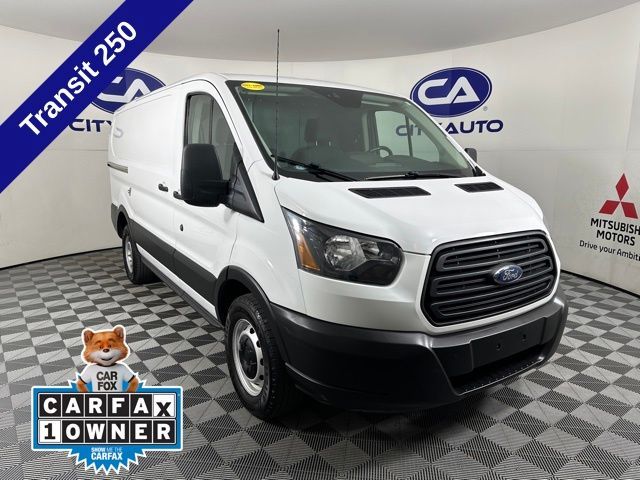 2019 Ford Transit Base