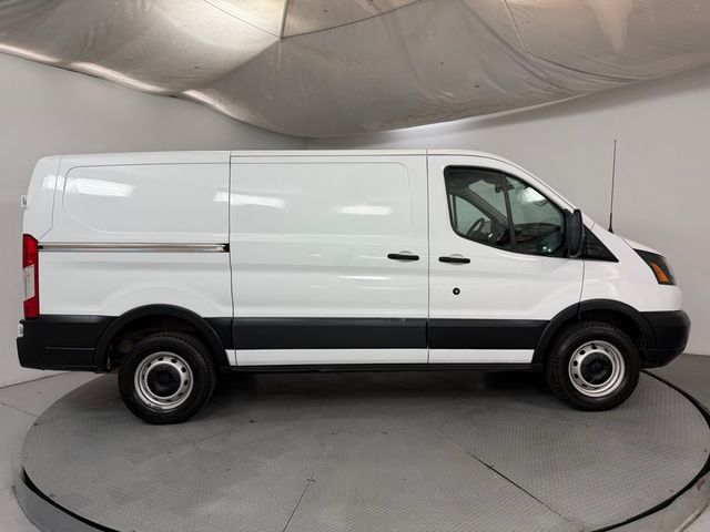 2019 Ford Transit Base