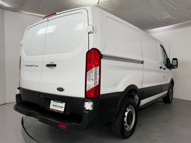 2019 Ford Transit Base