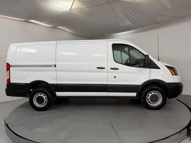 2019 Ford Transit Base