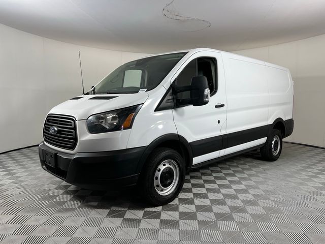 2019 Ford Transit Base