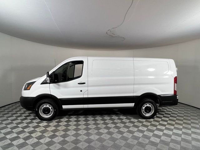 2019 Ford Transit Base