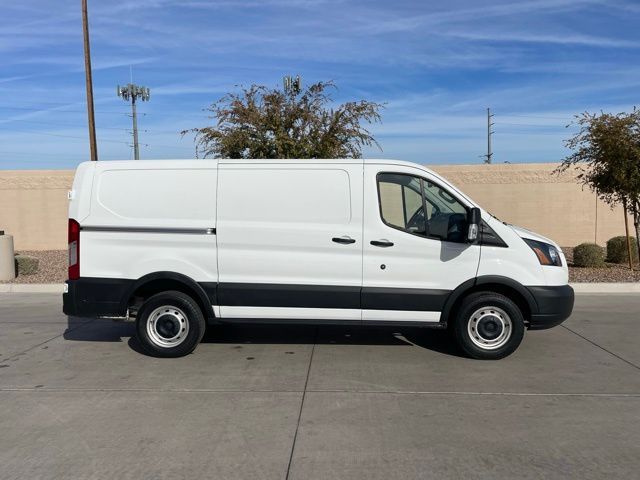 2019 Ford Transit Base