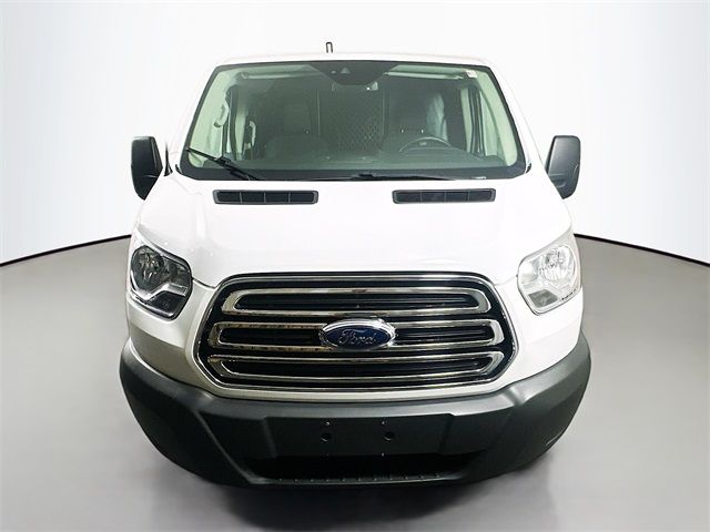 2019 Ford Transit Base