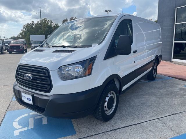 2019 Ford Transit Base