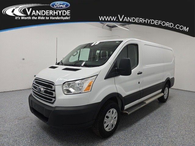 2019 Ford Transit Base