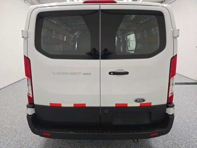 2019 Ford Transit Base