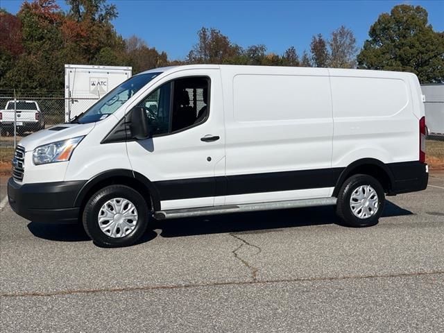 2019 Ford Transit Base