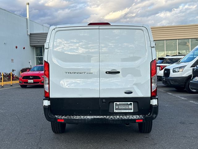 2019 Ford Transit Base