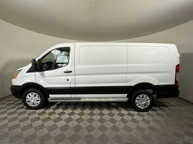 2019 Ford Transit Base