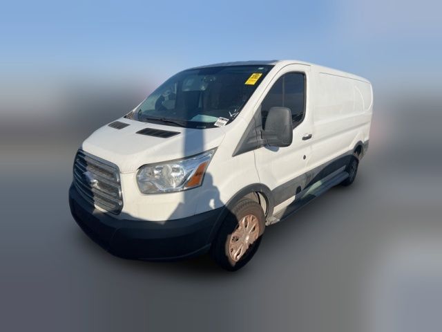 2019 Ford Transit Base