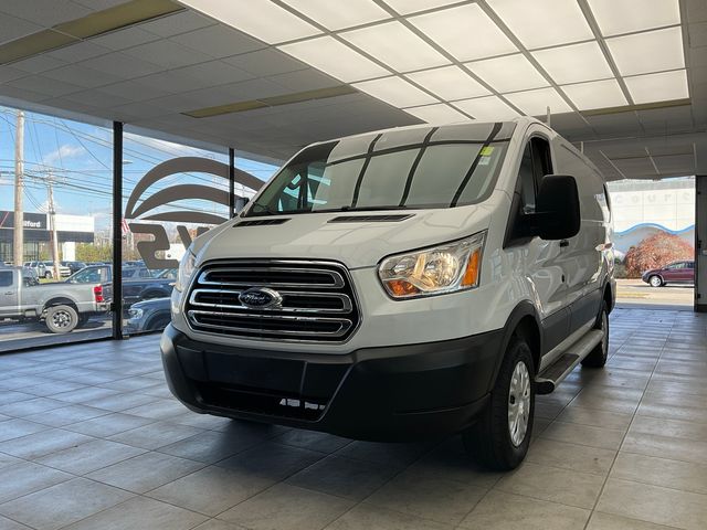 2019 Ford Transit Base