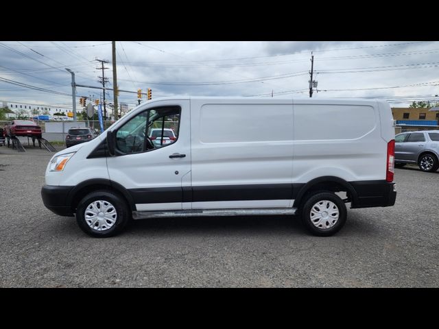 2019 Ford Transit Base