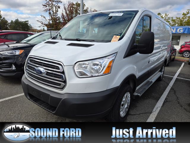 2019 Ford Transit Base