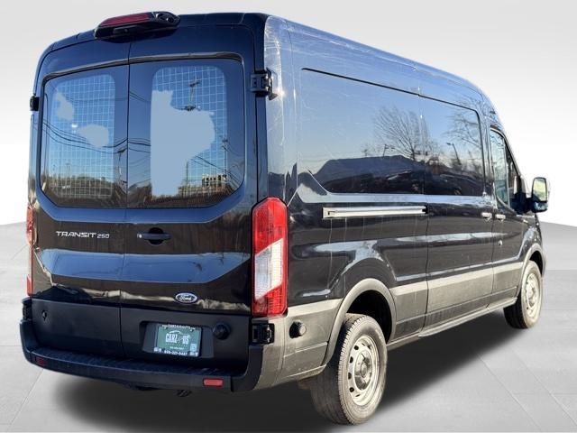 2019 Ford Transit Base